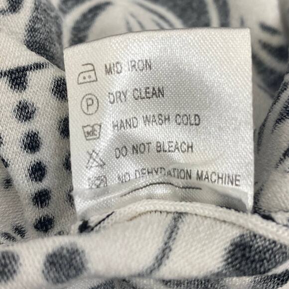 Pierri NY Black & White Beaded Cardigan Size M Button Close Sweater Medium - Picture 10 of 12